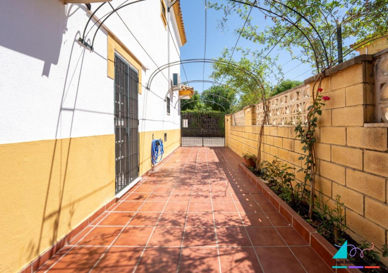 Casa Juan Sebastian Elcano Gelves Buitenkant foto